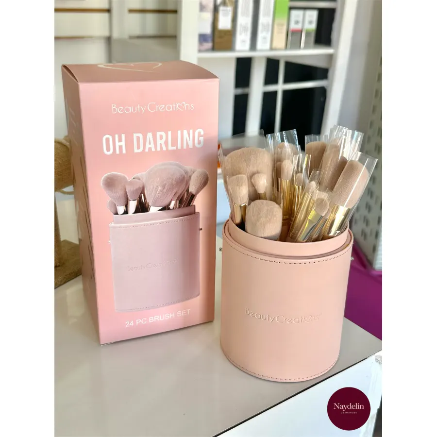 OH DARLING 24 Pc set de brochas