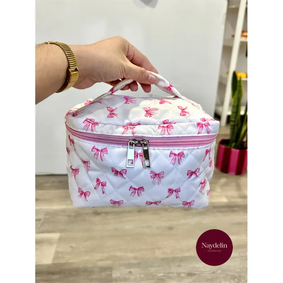cosmetiquera de moñitos rosas